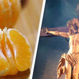 Shock As Woman Discovers ‘The Crucified Figure Of Christ’ In Her Tangerine