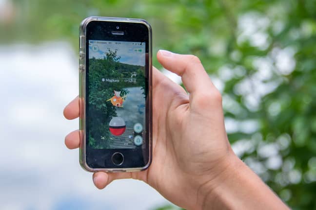 Police Officers Fired Ignoring Robbery For Pokemon Go - Alamy 