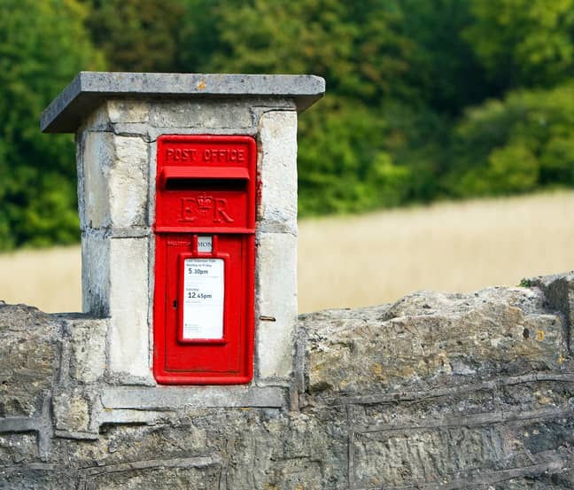 Postbox (Pixabay)